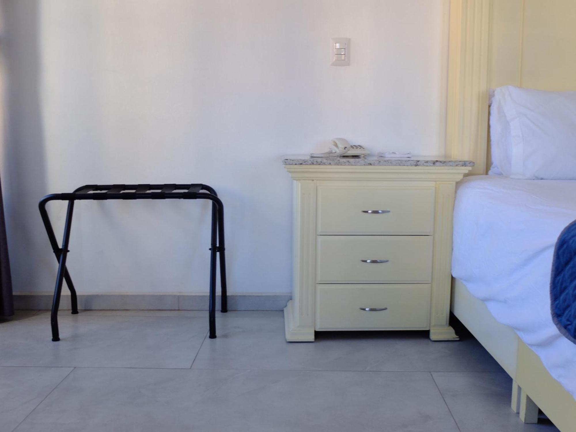 טפטיטלן דה מורלוס Hotel Estancia Real מראה חיצוני תמונה