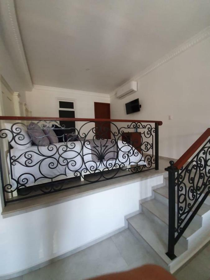 טפטיטלן דה מורלוס Hotel Estancia Real מראה חיצוני תמונה